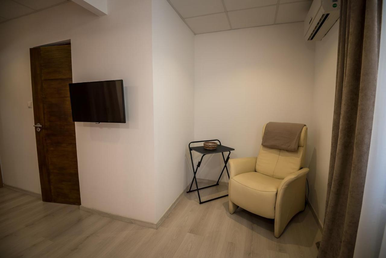 Mokka Apartman Szeged Exterior foto
